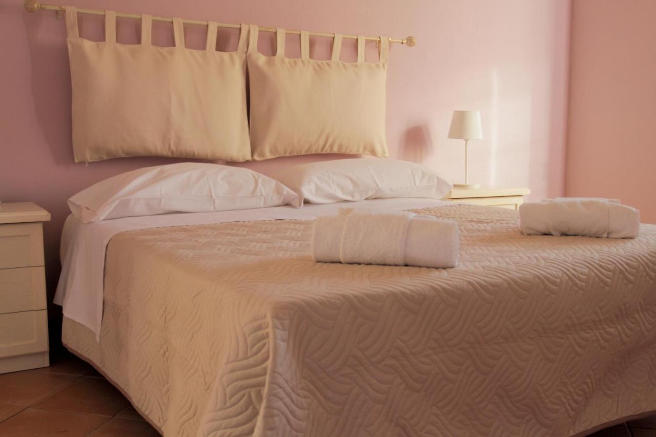 Il Casale Di Gardenia Bed & Breakfast Cesano Exterior foto