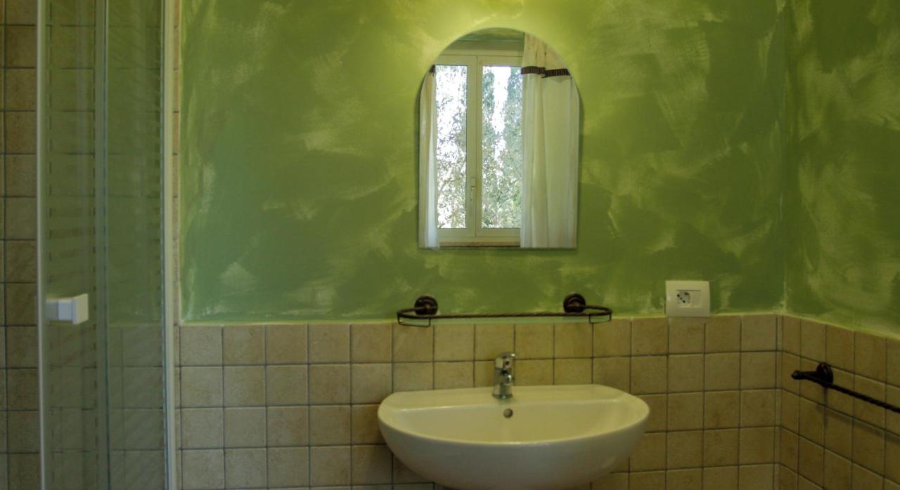 Il Casale Di Gardenia Bed & Breakfast Cesano Exterior foto