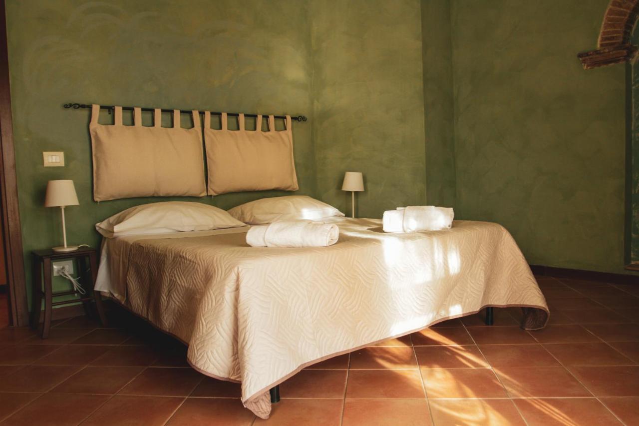 Il Casale Di Gardenia Bed & Breakfast Cesano Exterior foto